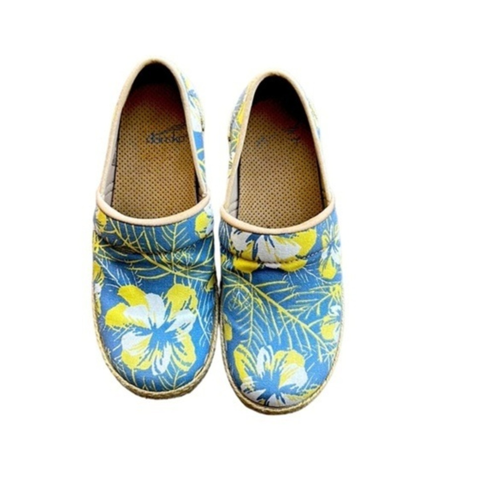 Dansko Victoria Tahiti Canvas Clogs 38 7.5-8 🌺